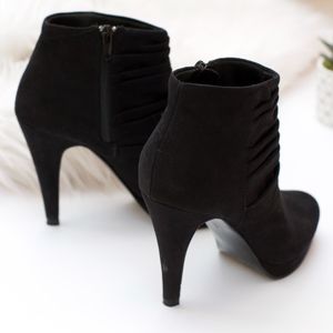 Cute 'n Classy Black Velvet Booties